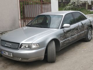 Audi A8 foto 3