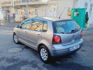 Volkswagen Polo foto 4