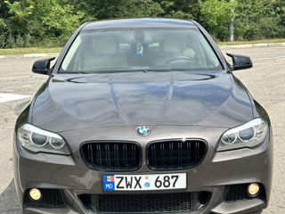 BMW 5 Series foto 1