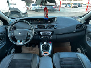 Renault Scenic foto 9