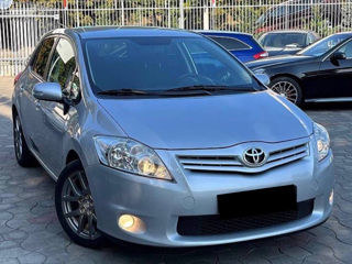 Toyota Auris foto 2