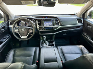 Toyota Highlander foto 6