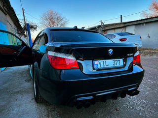 BMW 5 Series foto 19