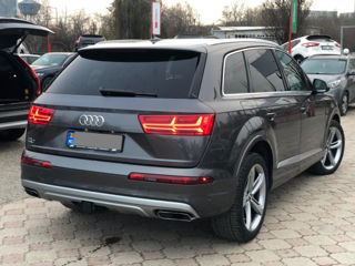 Audi Q7 foto 3