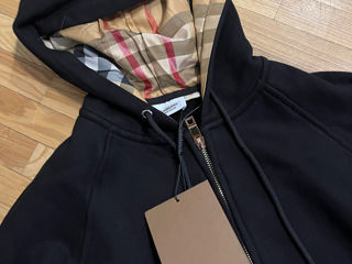 zip hoodie burberry foto 2