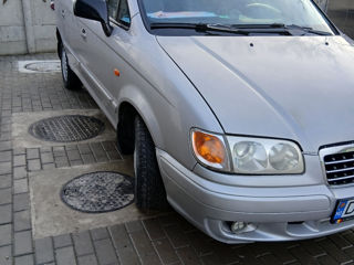 Hyundai Trajet foto 9