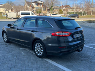 Ford Mondeo foto 5