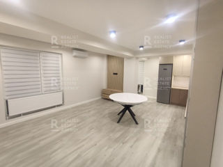 Apartament cu 2 camere, 55 m², Sculeni, Chișinău foto 2