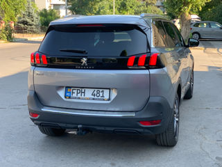 Peugeot 5008 foto 6