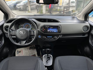 Toyota Yaris foto 11