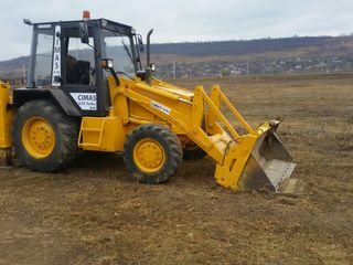 Vînd excavator Cimas in stare foarte bună foto 1