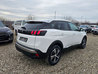 Peugeot 3008 foto 2