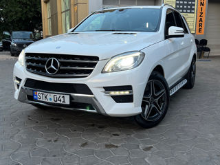 Mercedes M-Class foto 3