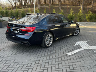 BMW 7 Series foto 4