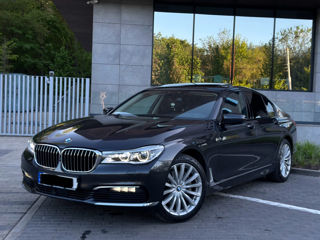 BMW 7 Series foto 2