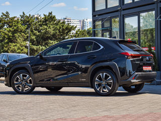 Lexus UX foto 5