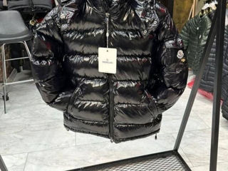 Moncler scurtă