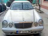 Mercedes E Class foto 1