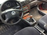 Volkswagen passat( B5) foto 1