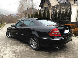 Mercedes E-Class foto 3