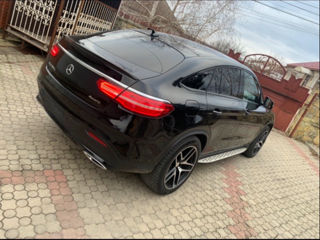 Mercedes GLE Coupe foto 2