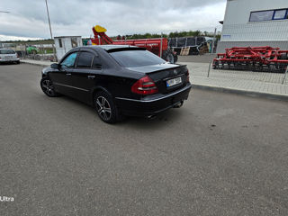 Mercedes E-Class foto 5