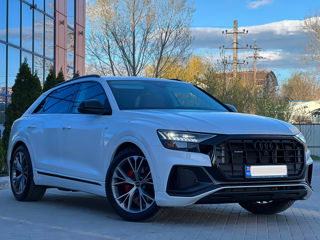 Audi Q8 foto 2