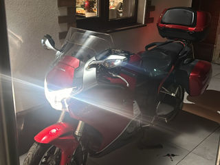 Honda VFR 1200F foto 10