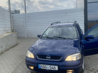 Opel Astra foto 3