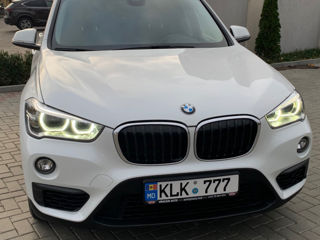 BMW X1 foto 1