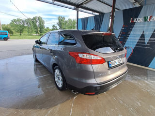 Ford Focus foto 2