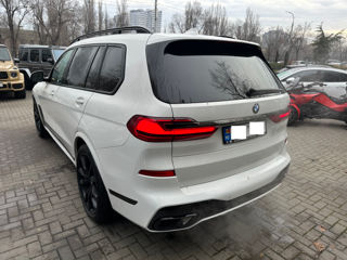 BMW X7 foto 4