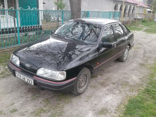 Ford Sierra foto 4