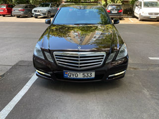 Mercedes E-Class foto 2