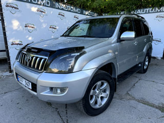 Toyota Land Cruiser Prado foto 2