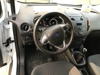 Ford Tourneo Courier foto 5