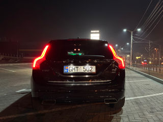 Volvo V60 foto 3