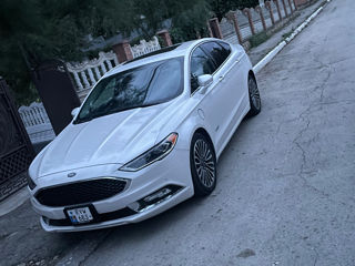 Ford Fusion foto 5