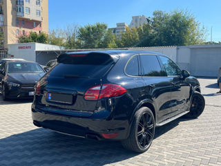 Porsche Cayenne foto 5