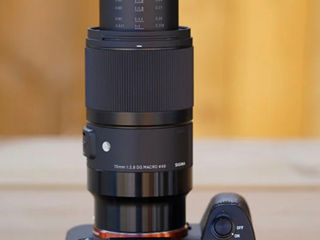 Sigma 70mm f/2.8 DG Macro Art Lens for Sony E