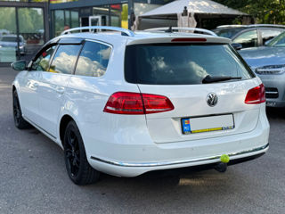 Volkswagen Passat foto 6