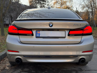 BMW 5 Series foto 3