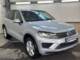 Volkswagen Touareg foto 3