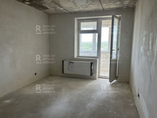 Apartament cu 3 camere, 105 m², 10 cartier, Bălți foto 5