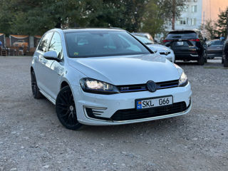 Volkswagen Golf foto 2