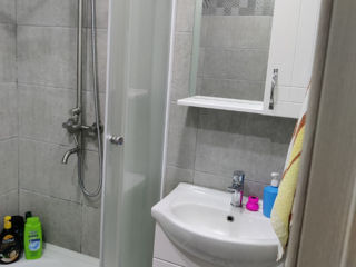 Apartament cu 3 camere, 70 m², Râșcani, Chișinău foto 2