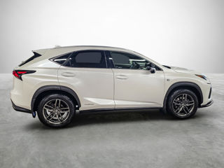 Lexus NX Series foto 4