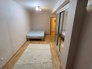 Apartament cu 2 camere, 54 m², Râșcani, Chișinău foto 3