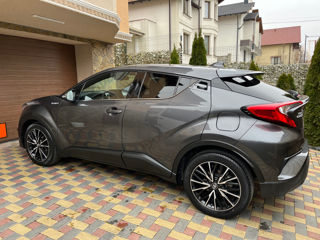 Toyota C-HR foto 7