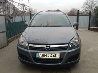 Opel Astra foto 2